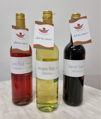 Den Hospizwein gibt es in drei verschiedenen Varianten, einen Syrah Rosé, einen Sauvignon Blanc und einen Cabernet Cuvée.